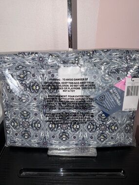 Vera Bradley Hanging Accessory Organizer Plaza Tile NWT